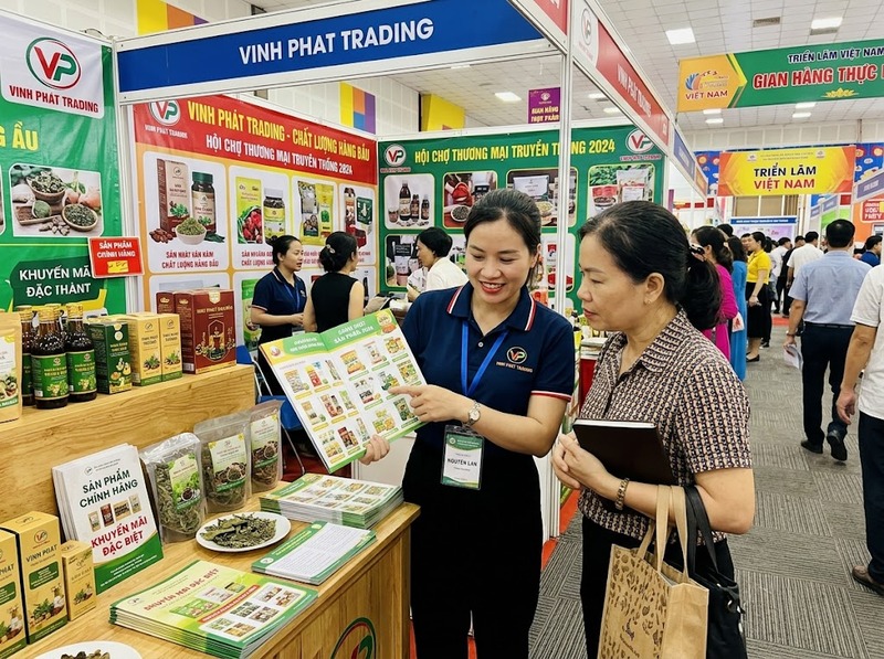 Hiểu marketing truyền thống qua báo chí, truyền hình và tiếp thị trực tiếp