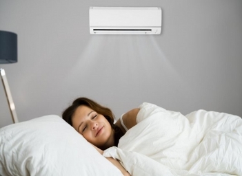 Bật điều hòa khi ngủ có tốn điện? Nên dùng chế độ nào? - Tiếp thị Sài Gòn