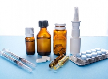 Vì sao bao bì thuốc cần chống tia UV và hậu quả khi bỏ qua tiêu chuẩn này